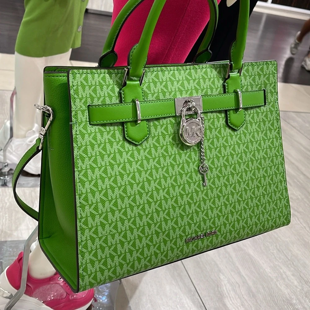 Michael Kors Hamilton Medium Signature Logo Satchel
Jungle Green 
NWT - Picture 12 of 16